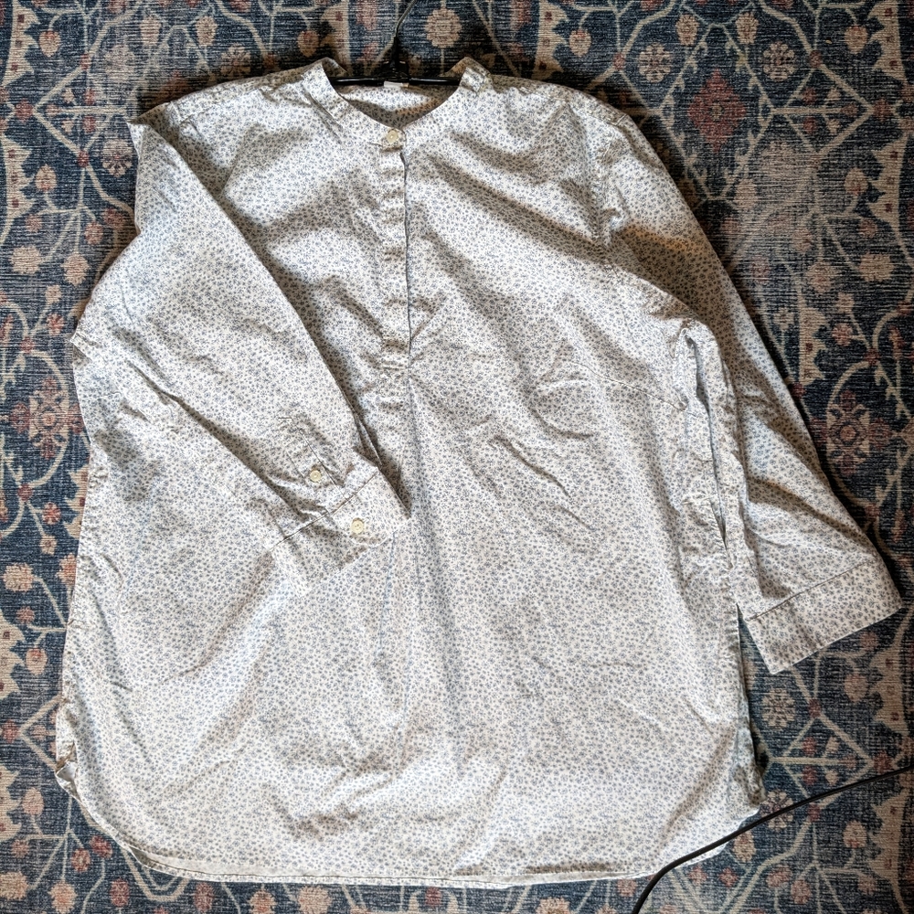 Duluth Trading Co Blue Floral Long Sleeve Shirt